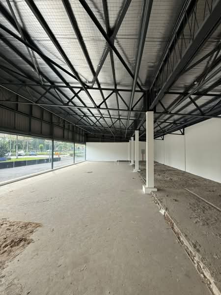 Commercial Bungalow for Rent in Larkin (Johor Bahru) - Yoland . - Interior - PropertyGuru.com.my