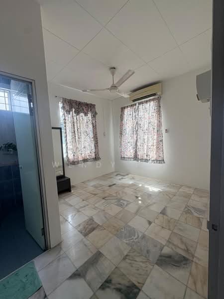 Rumah Teres 1 Tingkat untuk Dijual di Taman Selayang (Butterworth) - Wendy Pey - Bedroom - PropertyGuru.com.my
