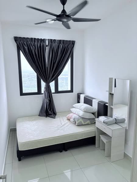 Condominium for Sale at Eco Bloom - Boon Haw Ooi - Bedroom - PropertyGuru.com.my