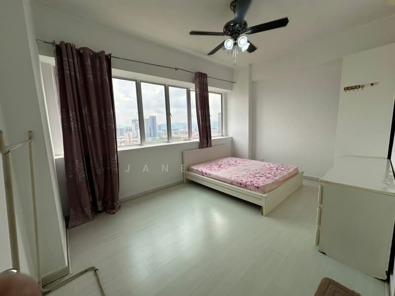 Kondominium untuk Dijual di Villa Wangsamas - Jane Hew - Bedroom - PropertyGuru.com.my