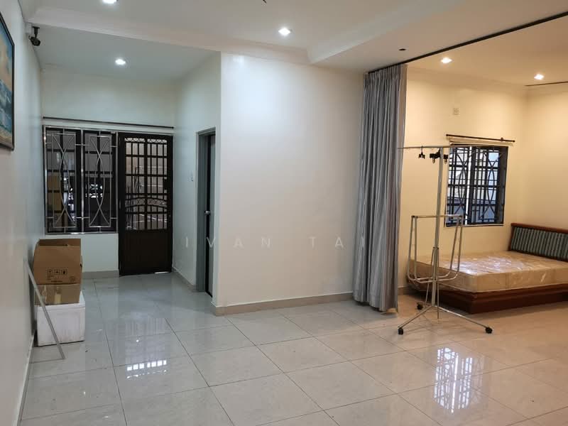 2.5-storey Terraced House for Sale in Meru Valley (Ipoh) - Ivan Tai - Bedroom - PropertyGuru.com.my
