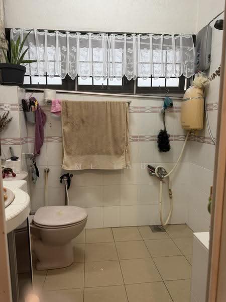 2-storey Terraced House for Sale in Taman Desa (Kuala Lumpur) - ML Lau - Bathroom - PropertyGuru.com.my