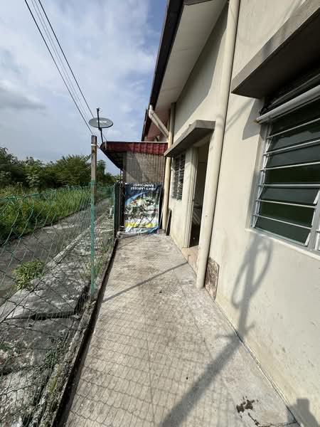 1-storey Terraced House for Rent in Shah Alam (Selangor) - San . - Exterior - PropertyGuru.com.my