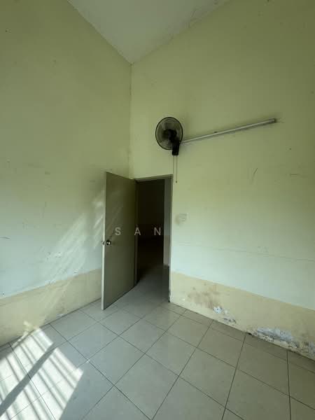 1-storey Terraced House for Rent in Shah Alam (Selangor) - San . - Interior - PropertyGuru.com.my