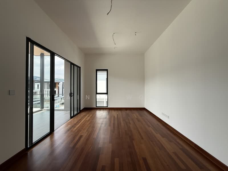 Semi-Detached House for Sale in Kota Damansara (Selangor) - Caindy Wong - Balcony - PropertyGuru.com.my
