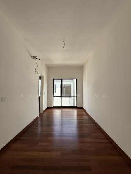 Semi-Detached House for Sale in Kota Damansara (Selangor) - Caindy Wong - Corridor - PropertyGuru.com.my