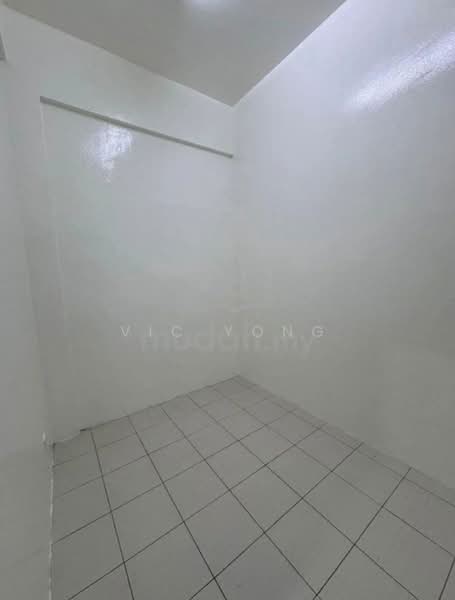 Apartment for Sale at Delta Heights - Vic Yong - PropertyGuru.com.my