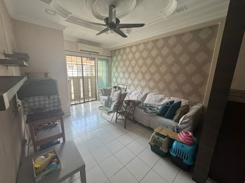 Service Residence for Sale at Fortune Avenue - Levin Khoo - Living Room - PropertyGuru.com.my