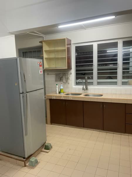 2-storey Terraced House for Sale in SS19 (Subang Jaya) - Chan . - Kitchen - PropertyGuru.com.my