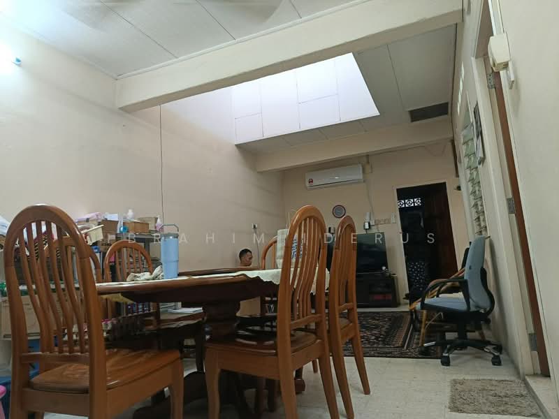 Rumah Teres 2 Tingkat untuk Dijual di Ampang (Selangor) - Ibrahim Iderus - Dining Room - PropertyGuru.com.my