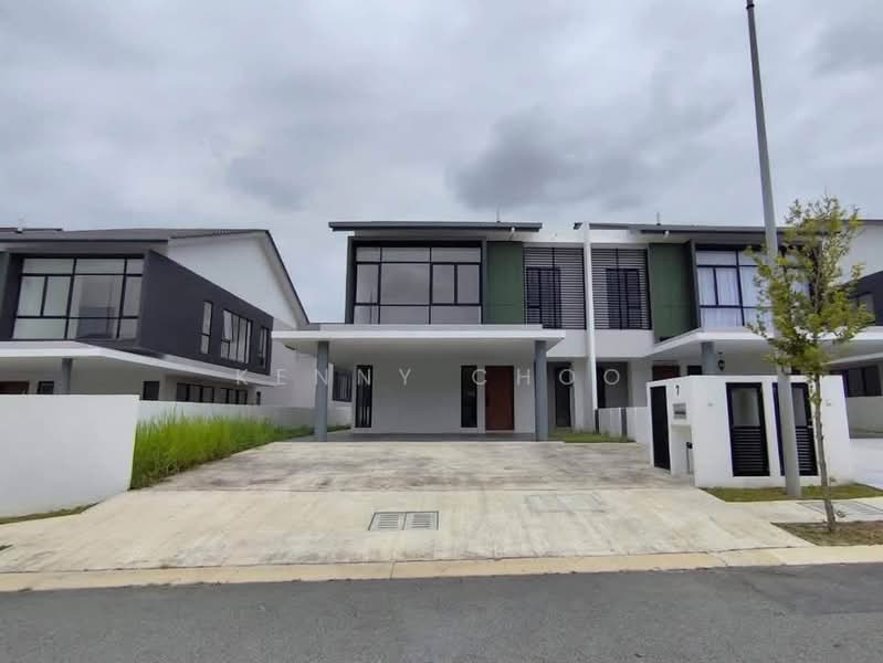 Rumah Berkembar untuk Dijual di Kajang (Selangor) - Kenny Choo - Exterior - PropertyGuru.com.my