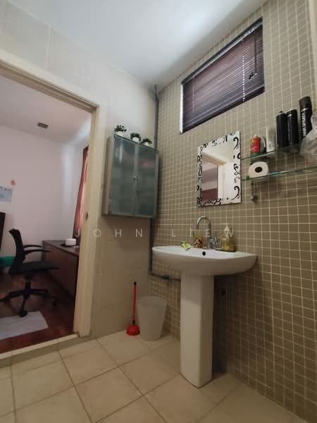 Semi-Detached House for Rent in Puchong (Selangor) - John Liew - Bathroom - PropertyGuru.com.my