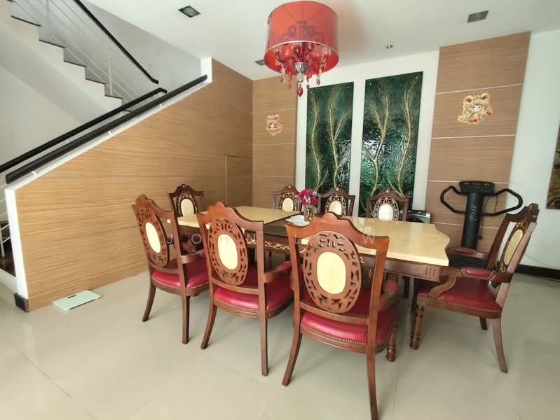 Semi-Detached House for Rent in Puchong (Selangor) - John Liew - Dining Room - PropertyGuru.com.my