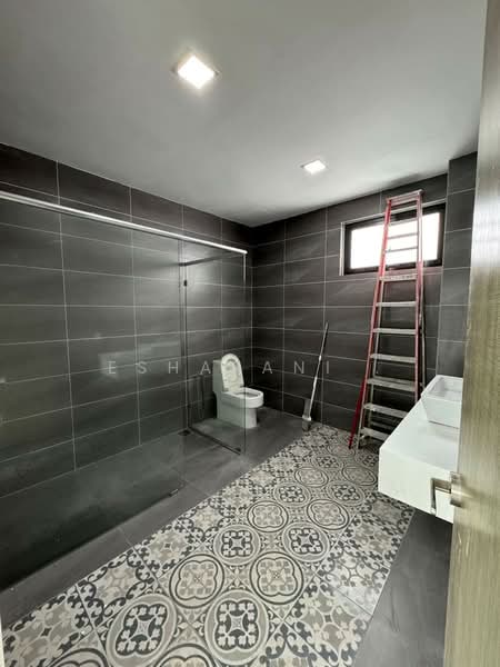 3-storey Terraced House for Sale in Taman Villa Perdana (Kajang) - Esharani . - PropertyGuru.com.my