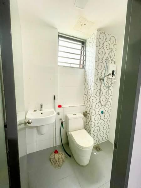 Servis Apartment untuk Dijual di Citywoods - Benjamin Ong - Bathroom - PropertyGuru.com.my