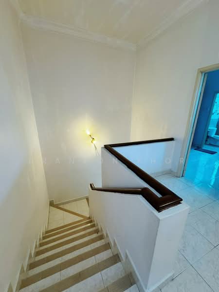 Rumah Teres 2 Tingkat untuk Dijual di Taman Desa Cemerlang (Ulu Tiram) - Brandon Khor - PropertyGuru.com.my