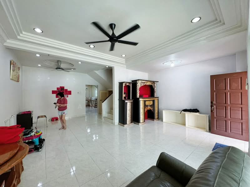 Rumah Teres 2 Tingkat untuk Dijual di Taman Desa Cemerlang (Ulu Tiram) - Brandon Khor - PropertyGuru.com.my