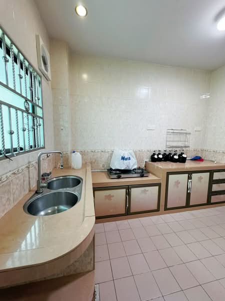 Rumah Teres 2 Tingkat untuk Dijual di Taman Desa Cemerlang (Ulu Tiram) - Brandon Khor - PropertyGuru.com.my