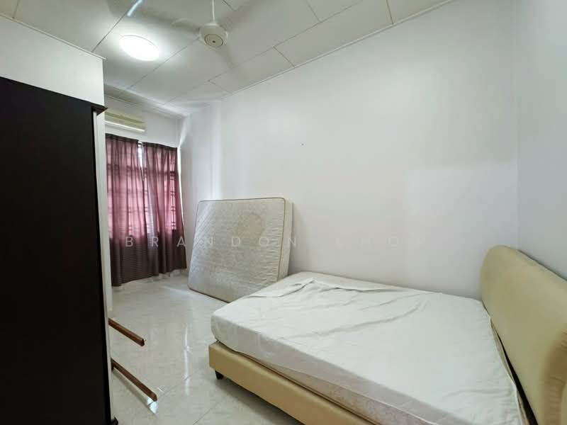 Rumah Teres 2 Tingkat untuk Dijual di Taman Desa Cemerlang (Ulu Tiram) - Brandon Khor - PropertyGuru.com.my