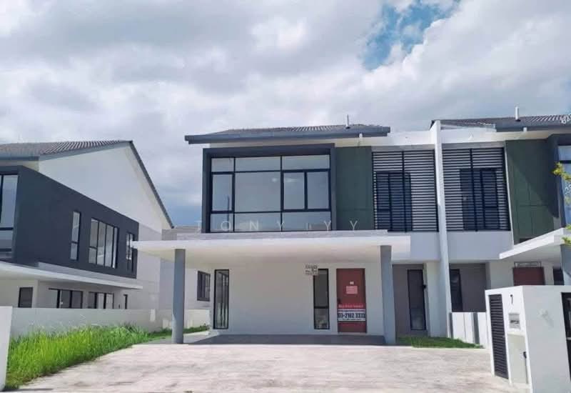 Rumah Berkembar untuk Dijual di Kajang (Selangor) - Tony YY - Exterior - PropertyGuru.com.my