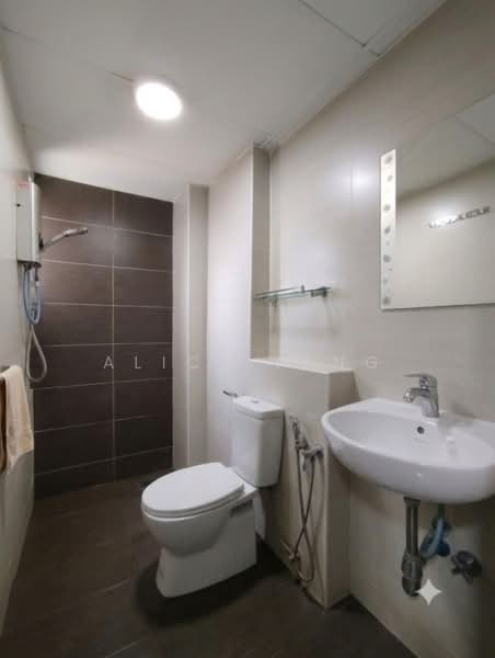 Condominium for Sale at Petaling Indah Condominiums - Alice Tang - Bathroom - PropertyGuru.com.my