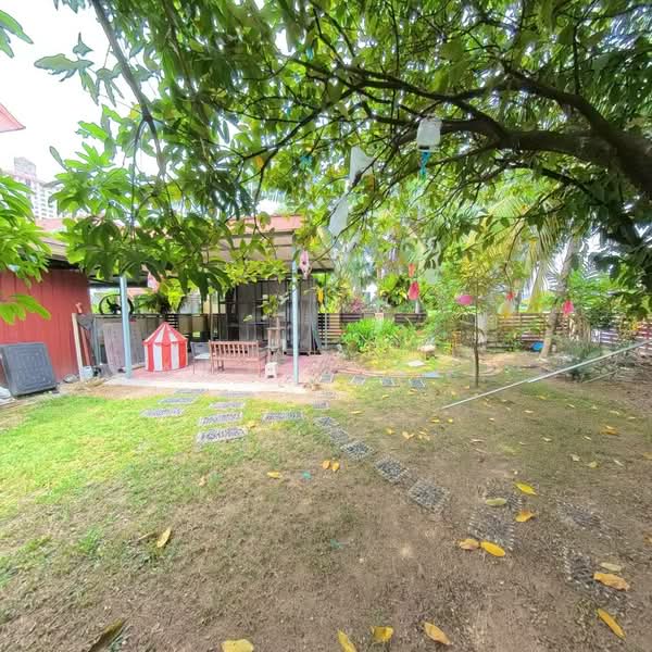 Bungalow for Sale in Bandar Kinrara (Selangor) - Ameer Ali - Garden - PropertyGuru.com.my