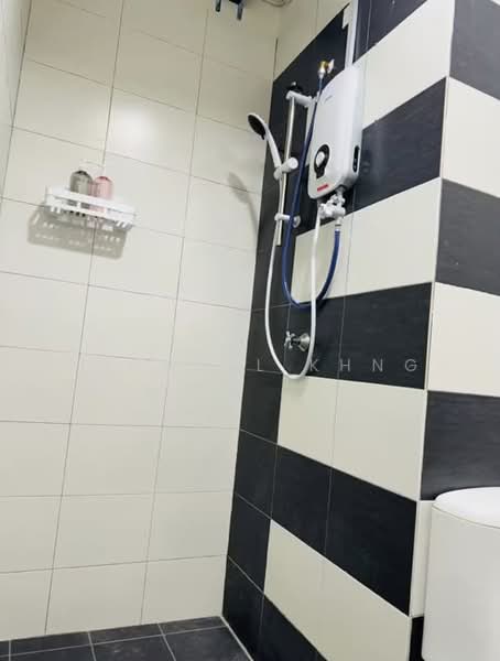 Sovo for Sale in Taman Bukit Jambul (Bukit Jambul) - Michael Khng - PropertyGuru.com.my