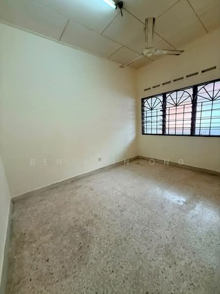 1-storey Terraced House for Sale in Taman Perling (Perling) - Benjamin Ong - PropertyGuru.com.my