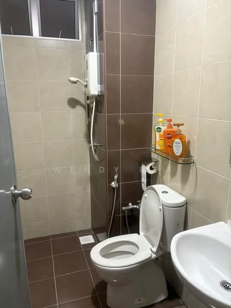 Condominium for Sale at Dahlia Park Condominium - Wendy Pey - Bathroom - PropertyGuru.com.my