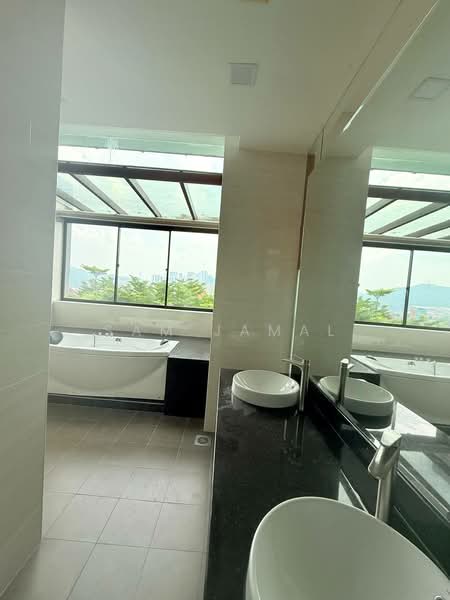 Semi-Detached House for Rent in Ampang (Kuala Lumpur) - Sam Jamal - Bathroom - PropertyGuru.com.my