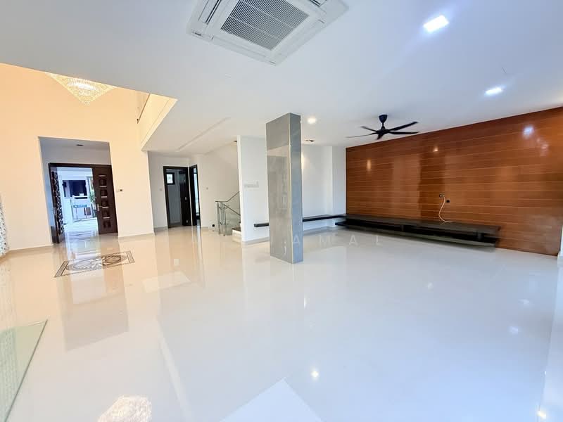 Semi-Detached House for Rent in Ampang (Kuala Lumpur) - Sam Jamal - Living Room - PropertyGuru.com.my