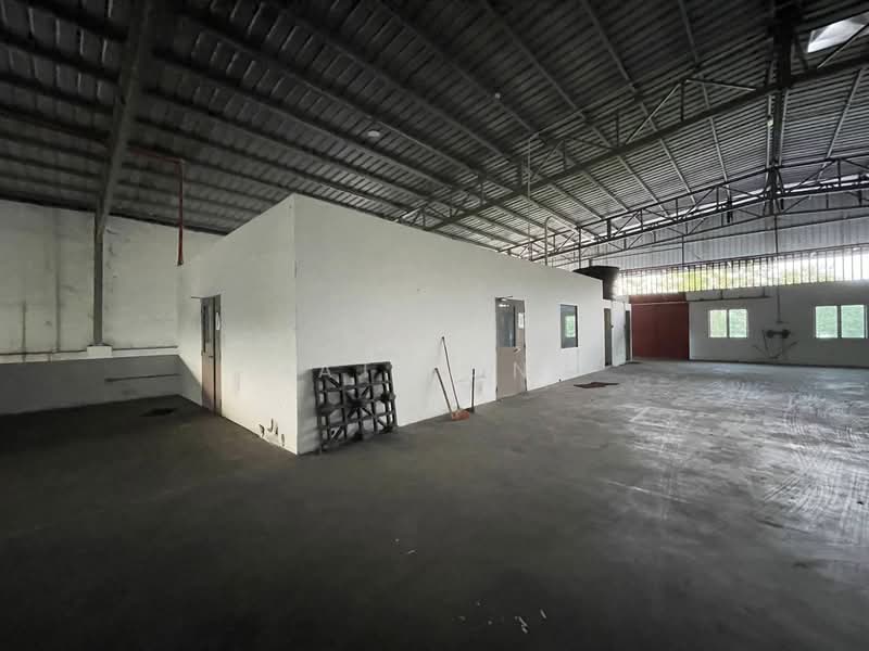Factory for Rent in Kampung Baru Subang (Sungai Buloh) - Matt Ong - Interior - PropertyGuru.com.my