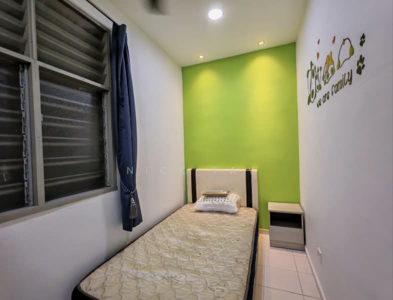 Pangsapuri untuk Disewa di Villa Krystal @ Bandar Selesa Jaya - Nick Tay - Bedroom - PropertyGuru.com.my