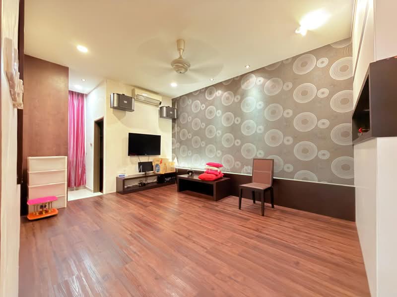 Semi-Detached House for Sale in Taman Kluang Setia (Kluang) - May Tan - PropertyGuru.com.my