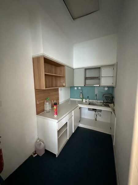 Shop / Office for Rent in Klang (Selangor) - Lim Jeon - Kitchen - PropertyGuru.com.my