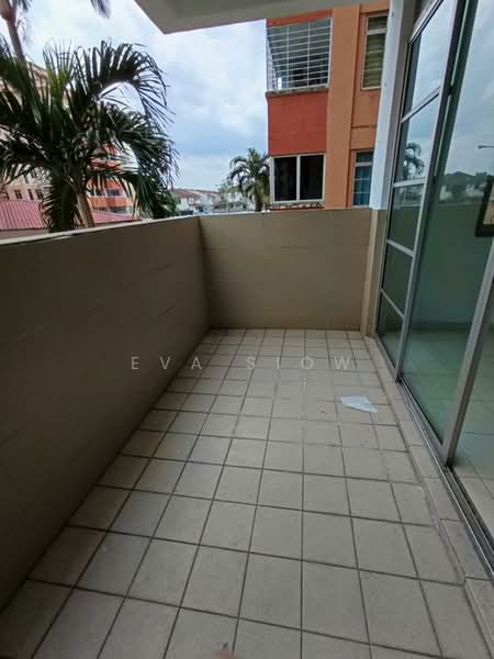 Pangsapuri untuk Dijual di Villa Bestari Apartment - Eva Siow - Balcony - PropertyGuru.com.my