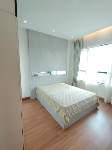 Condominium for Sale at KM1 West - Venesa Tan - PropertyGuru.com.my