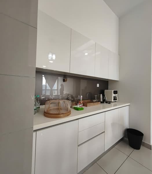 Kediaman Servis untuk Dijual di The Park Sky Residence - Venesa Tan - PropertyGuru.com.my