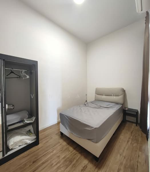 Kediaman Servis untuk Dijual di The Park Sky Residence - Venesa Tan - PropertyGuru.com.my