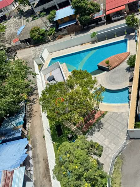 Pangsapuri untuk Dijual di Telaga Emas - St Seah - Pool - PropertyGuru.com.my