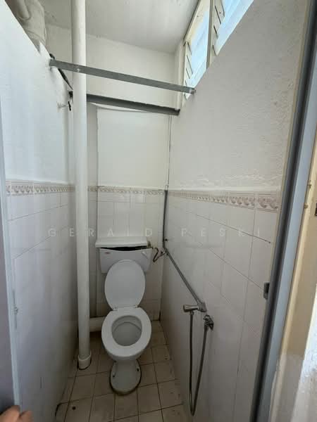 Apartment for Rent at Majestic Height - Gerald Peski - Bathroom - PropertyGuru.com.my