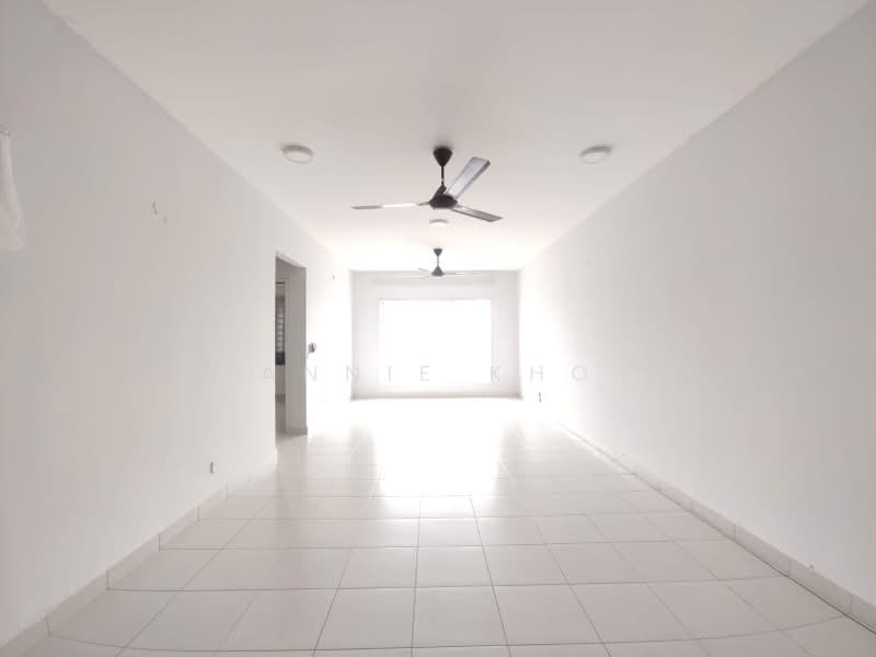 Apartment for Rent at Pangsapuri Seri Mutiara - Annie Kho - Living Room - PropertyGuru.com.my