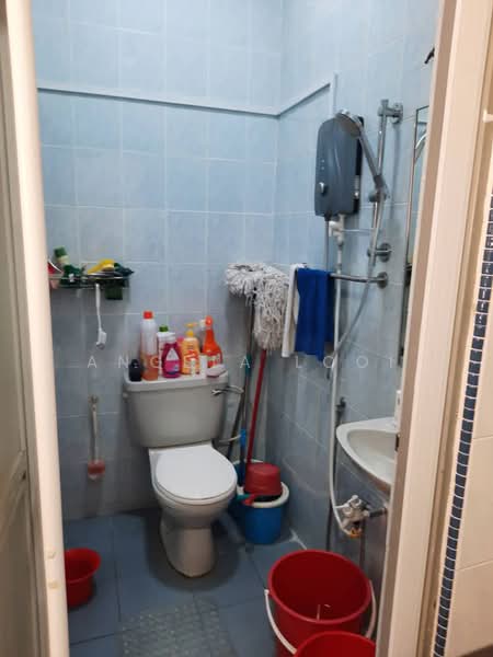 2-storey Terraced House for Sale in SS 23, Taman Sea (Petaling Jaya) - Angela Looi - Bathroom - PropertyGuru.com.my