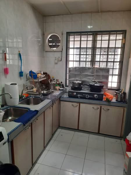 2-storey Terraced House for Sale in SS 23, Taman Sea (Petaling Jaya) - Angela Looi - Kitchen - PropertyGuru.com.my