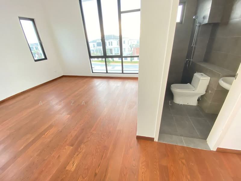 Zero-Lot Bungalow for Sale in Alam Sari (Bangi) - Anizah Abdullah - Bathroom - PropertyGuru.com.my