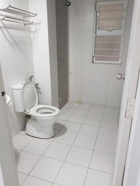 Condominium for Sale at Casa Tropika - Derrick Yeong - Bathroom - PropertyGuru.com.my