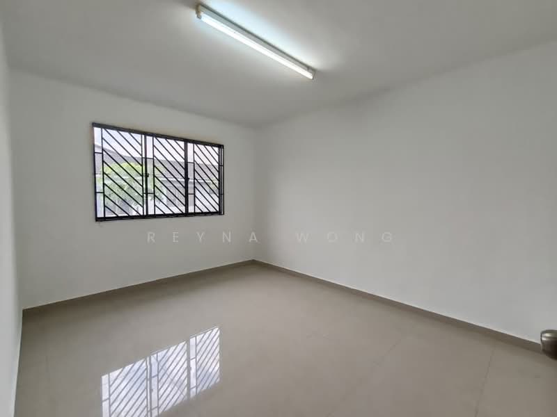 Rumah Teres 2 Tingkat untuk Dijual di Taman Desa Cemerlang (Ulu Tiram) - Reyna Wong - Interior - PropertyGuru.com.my
