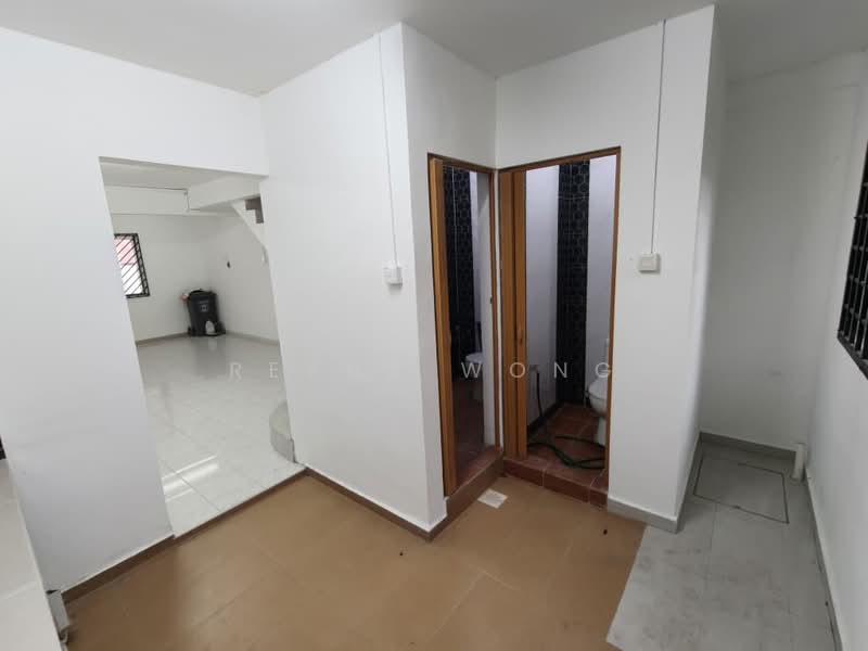 Rumah Teres 2 Tingkat untuk Dijual di Taman Desa Cemerlang (Ulu Tiram) - Reyna Wong - Interior - PropertyGuru.com.my