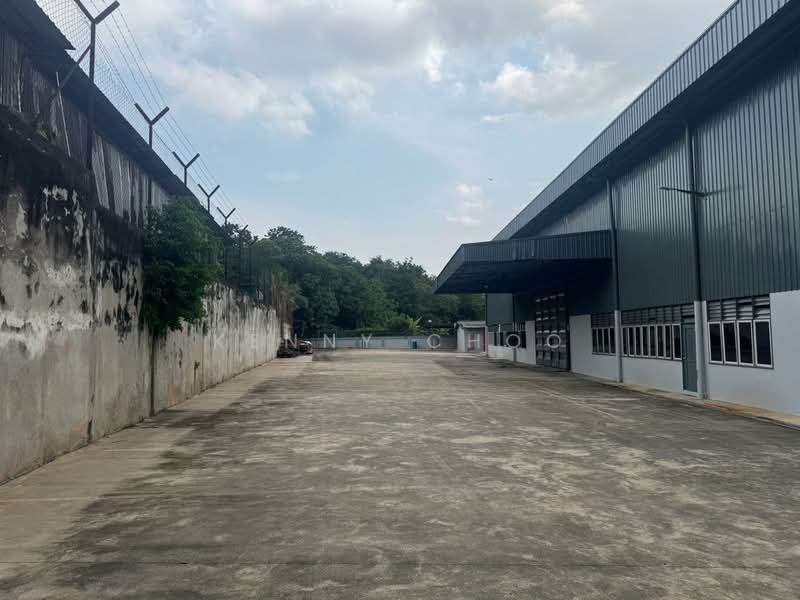 Detached Factory for Rent in Semenyih (Selangor) - Kenny Choo - Exterior - PropertyGuru.com.my