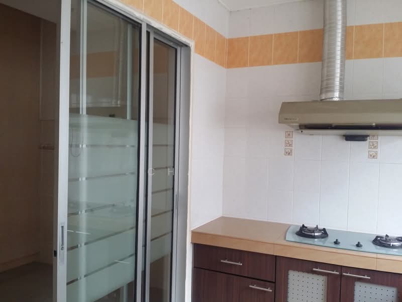 Rumah Teres 2 Tingkat untuk Dijual di Usj 16 (Subang Jaya) - Chan . - Kitchen - PropertyGuru.com.my